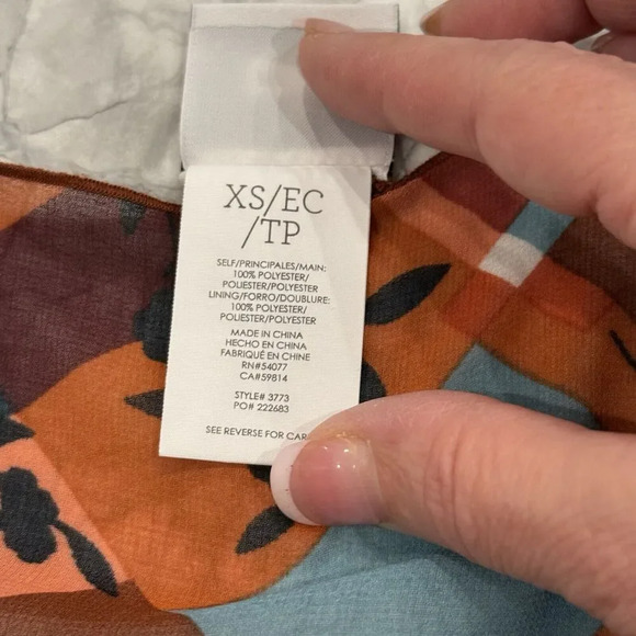 Cabi  Lattice Rust/Blue Floral Blouse Shirt Women's Sz XS Sheer Flowy FALL - Picture 4 of 4